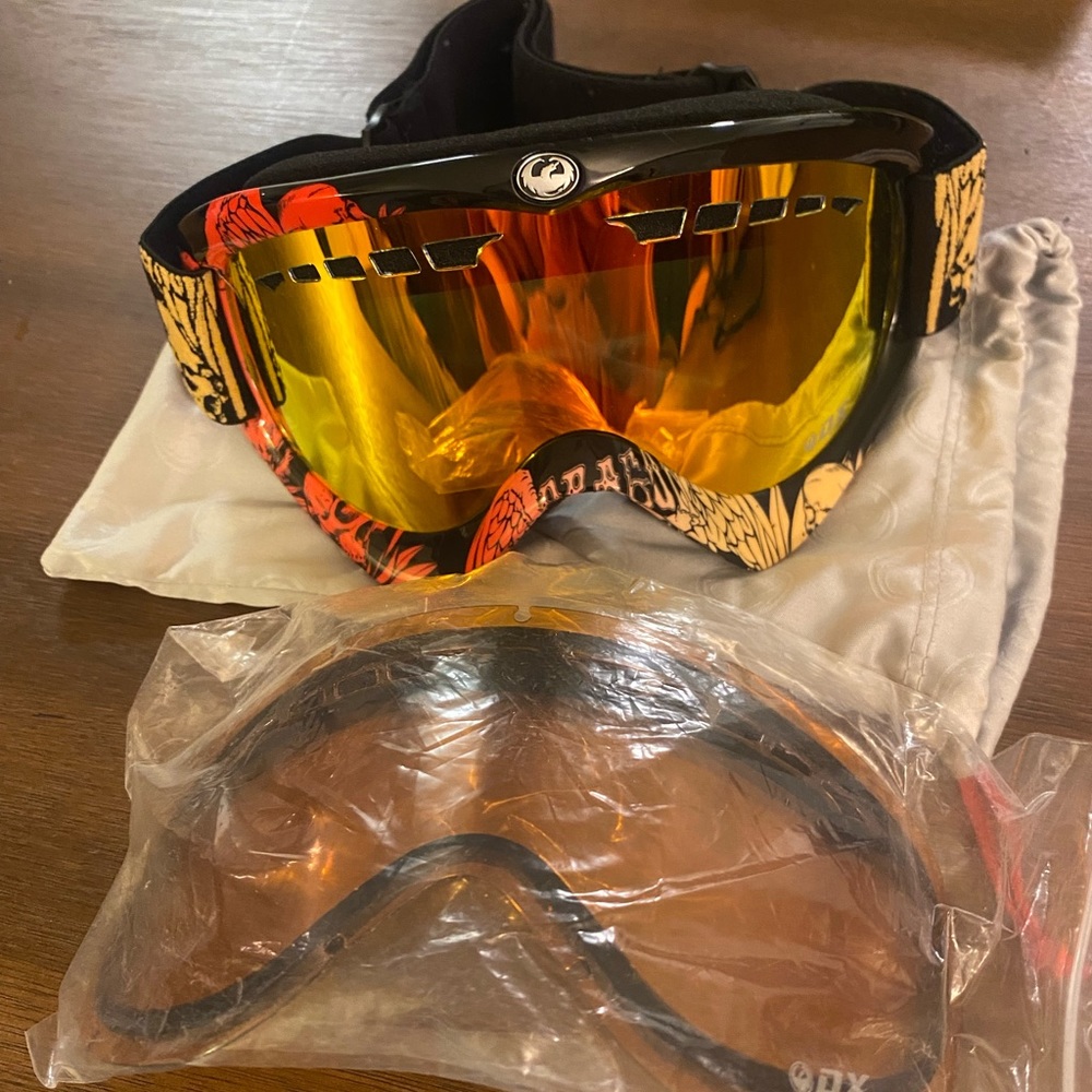 men’s dragon snowboarding goggles with extra lenses